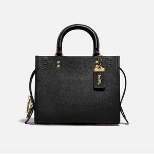 Coach 1941 Rogue 25, black with gun metal hardware.